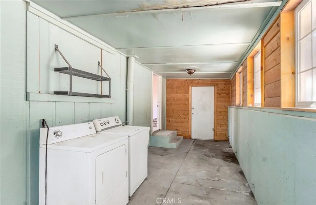 31954 Pine Cone, Running Springs, California 92382 home-pic-36