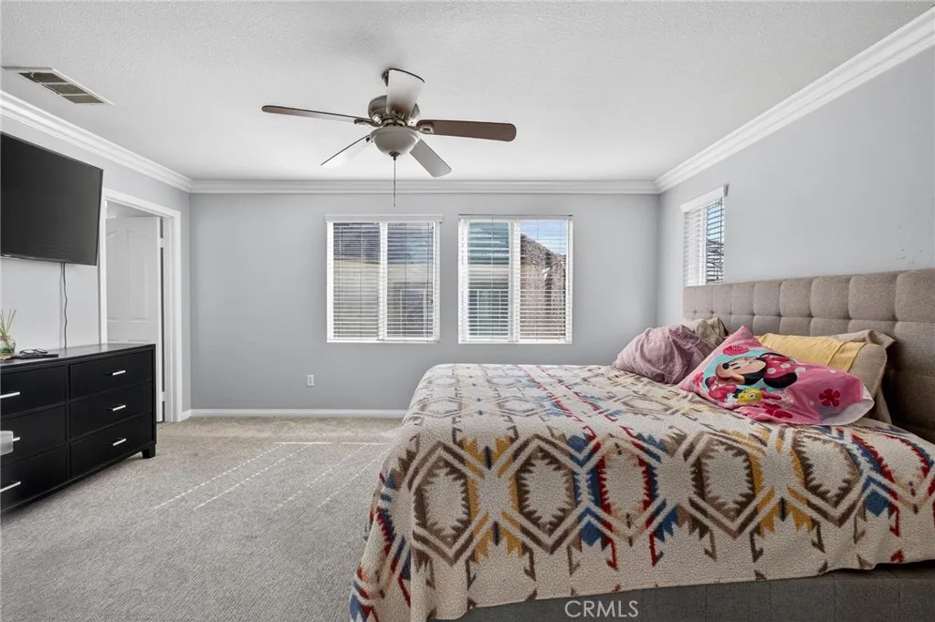 3686 W Scribner, Inglewood, California 90305 home-pic-18