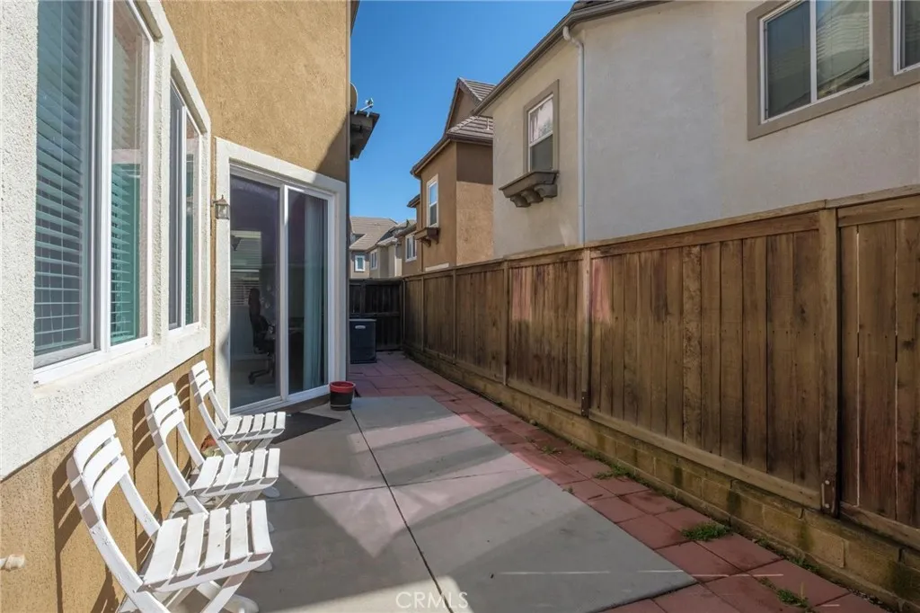 3686 W Scribner, Inglewood, California 90305 home-pic-44