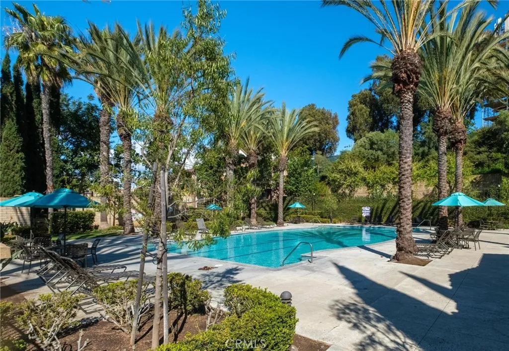 3686 W Scribner, Inglewood, California 90305 home-pic-46