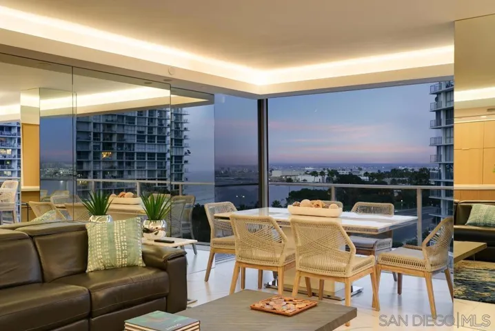 1810 Avenida Del Mundo 602, Coronado, California 92118