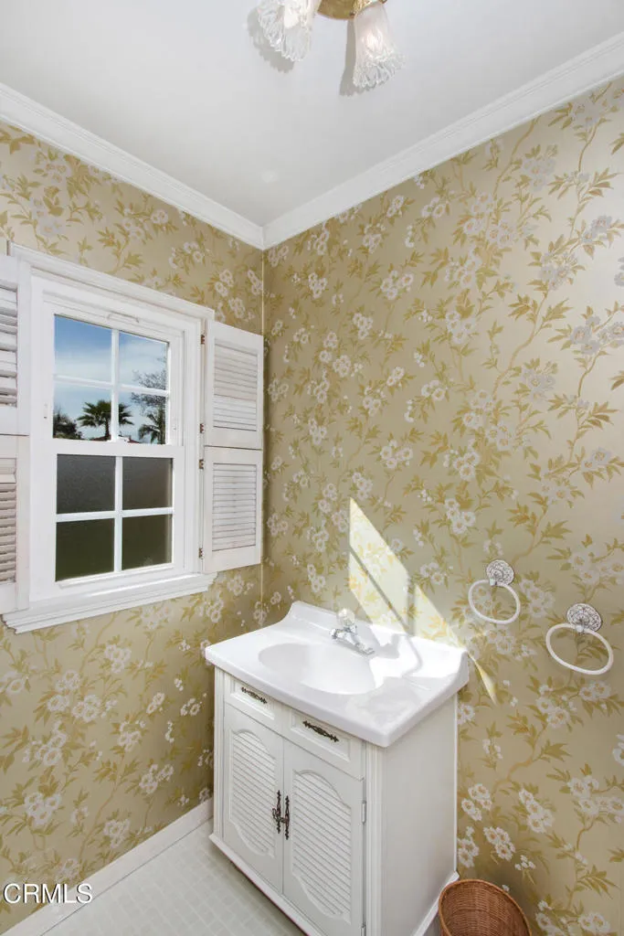 336 Rosemont Boulevard, San Gabriel, California 91775 home-pic-18
