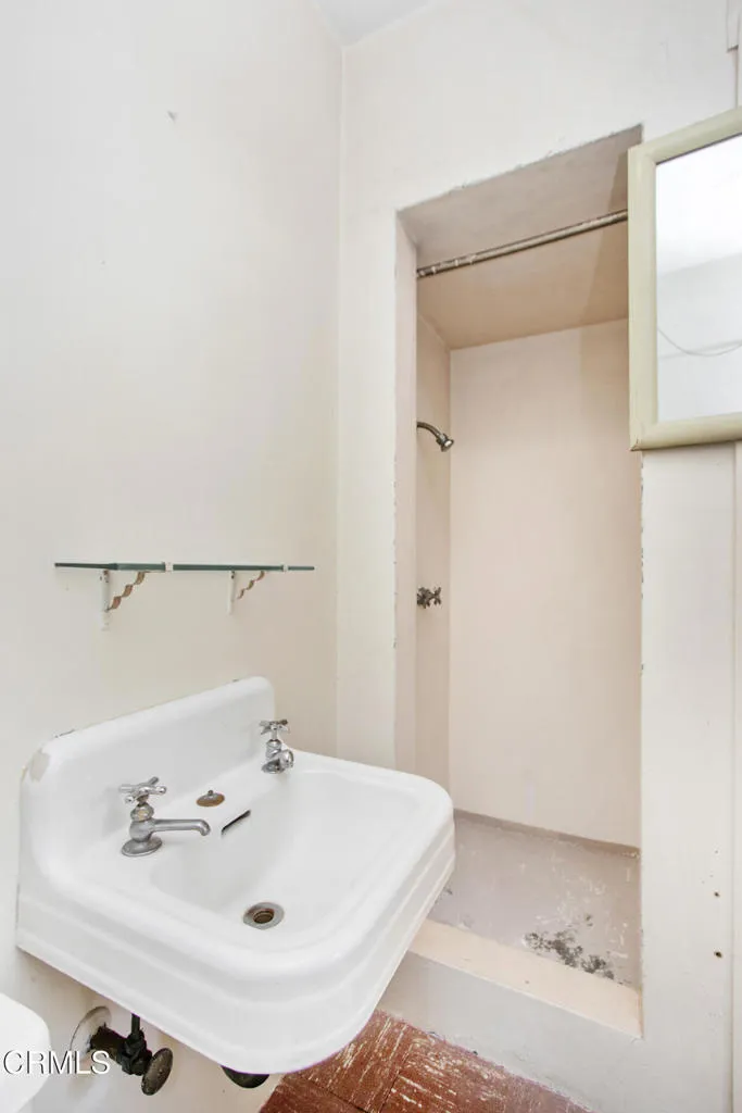336 Rosemont Boulevard, San Gabriel, California 91775 home-pic-22