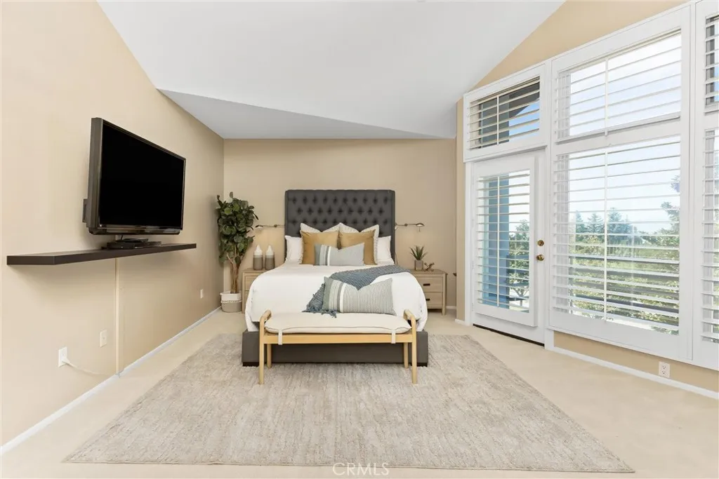 30693 E Sunset S, Redlands, California 92373 home-pic-33