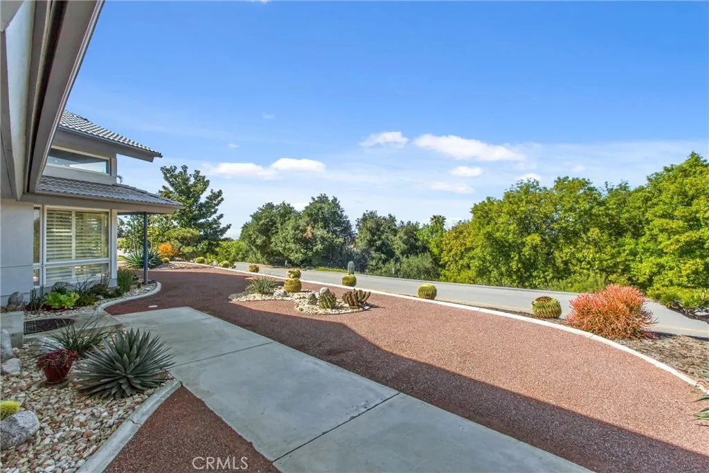 30693 E Sunset S, Redlands, California 92373 home-pic-46