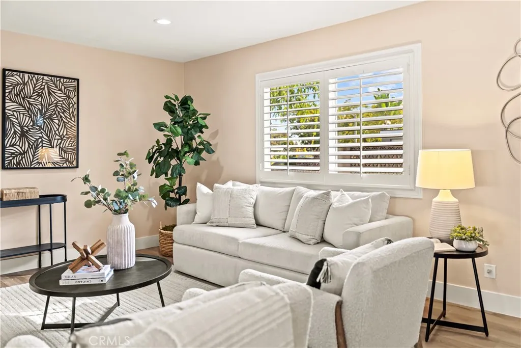 2013 Victoria Drive, Fullerton, California 92831 home-pic-4