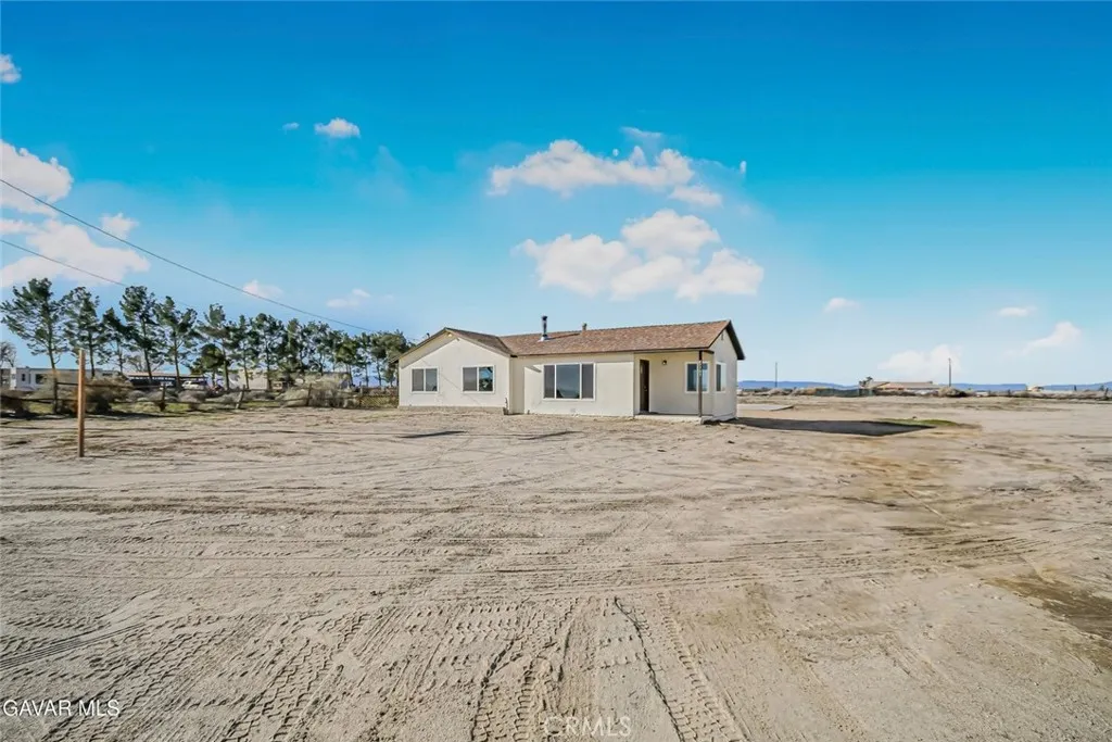 47703 28th E, Lancaster, California 93535 home-pic-1
