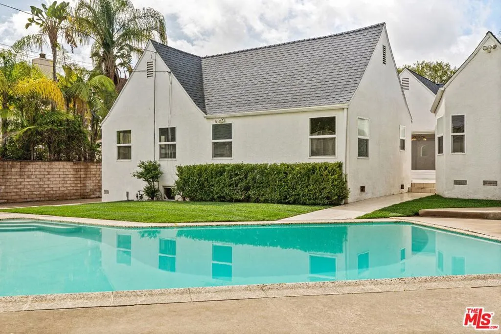 512 N Elm Drive, Beverly Hills, California 90210 home-pic-42