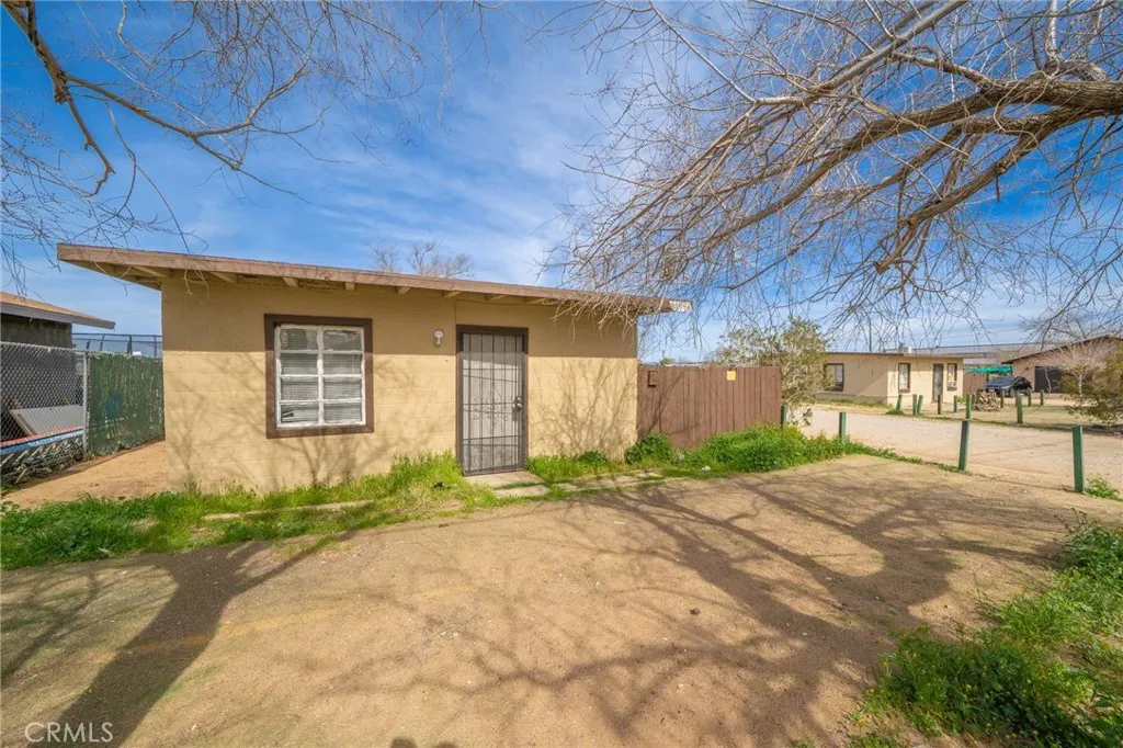 11986 White Avenue, Adelanto, California 92301 home-pic-19