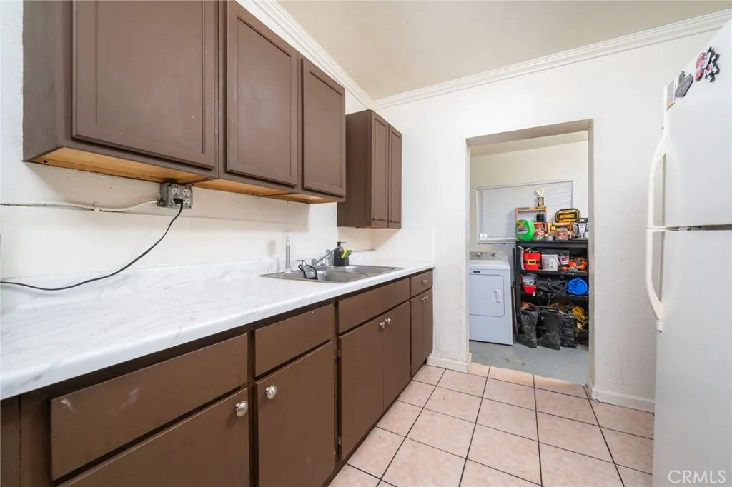 11986 White Avenue, Adelanto, California 92301 home-pic-8