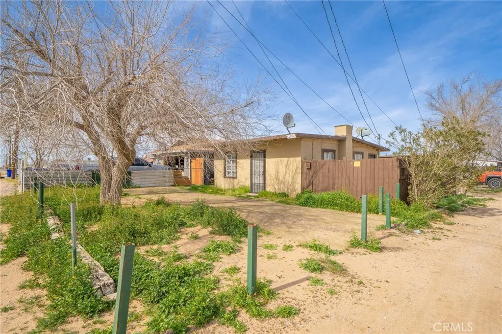 11986 White Avenue, Adelanto, California 92301 home-pic-18