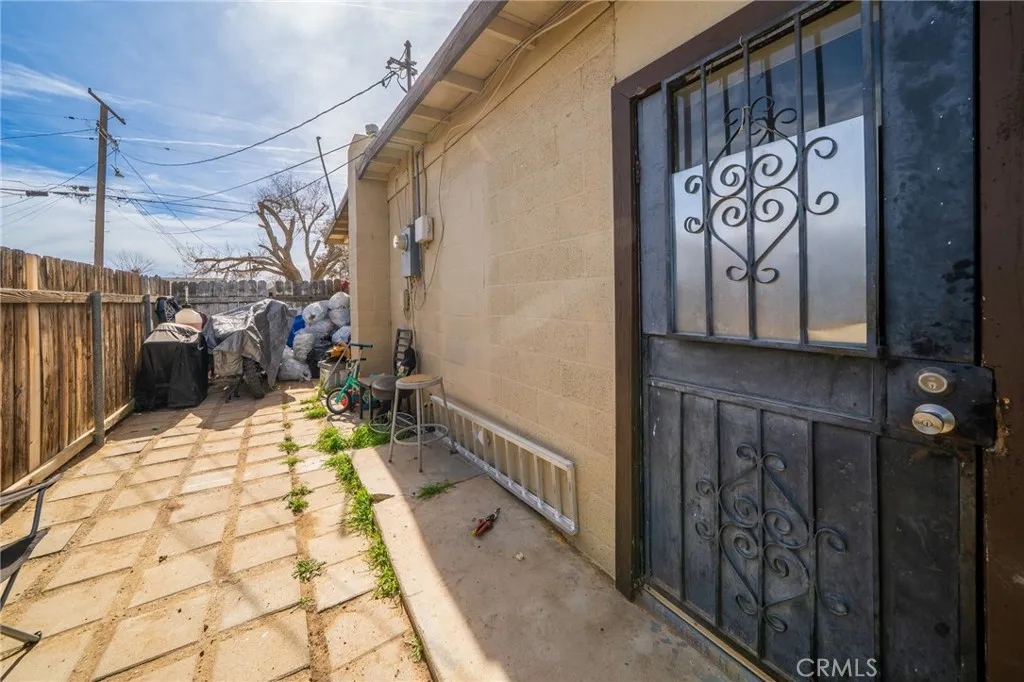 11986 White Avenue, Adelanto, California 92301 home-pic-14