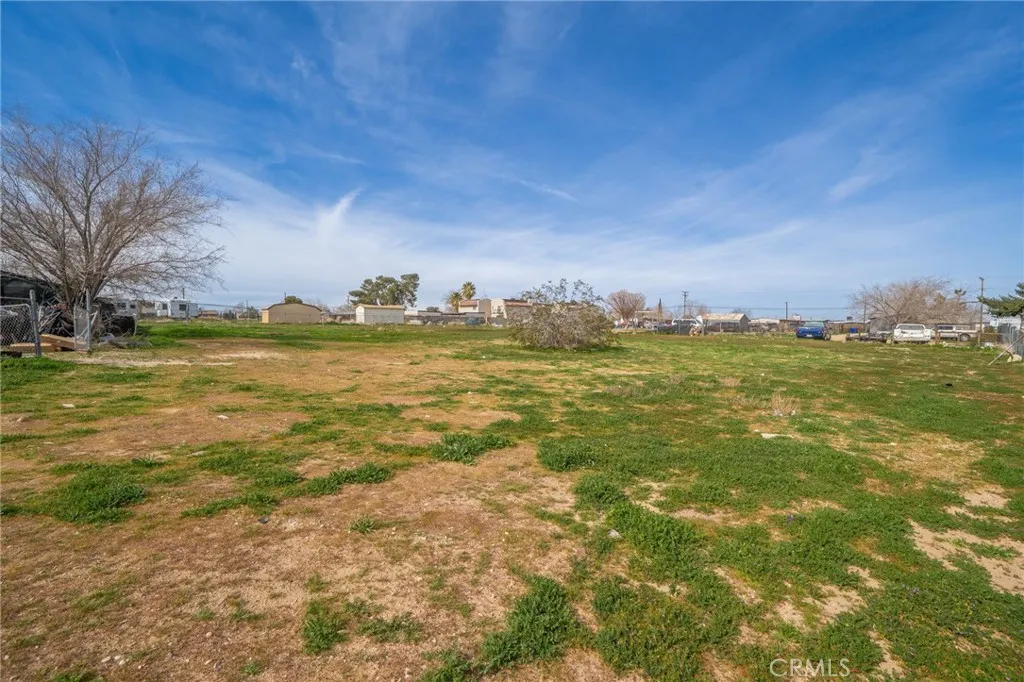 11986 White Avenue, Adelanto, California 92301 home-pic-47