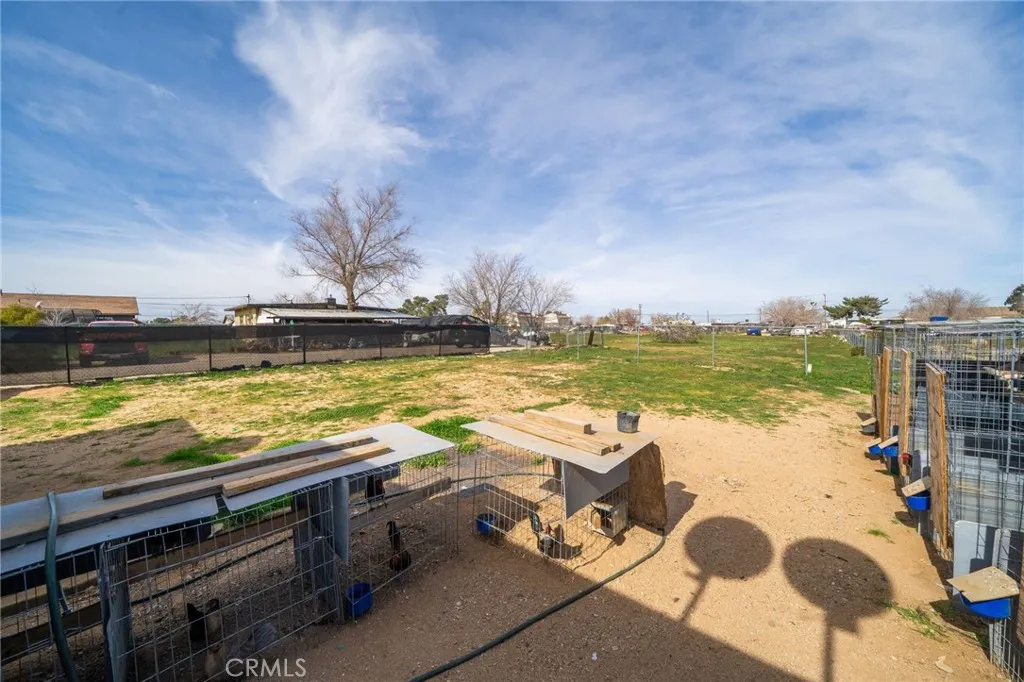 11986 White Avenue, Adelanto, California 92301 home-pic-15