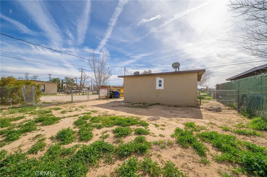 11986 White Avenue, Adelanto, California 92301 home-pic-31