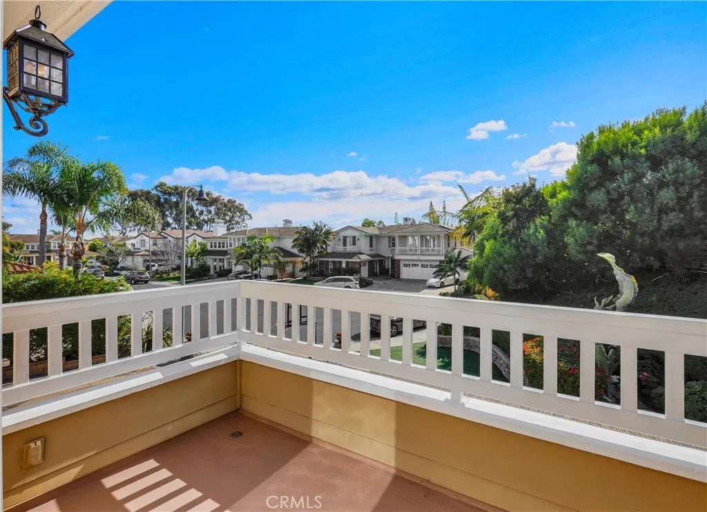 16 Lapis Avenue, Dana Point, California 92629 home-pic-50