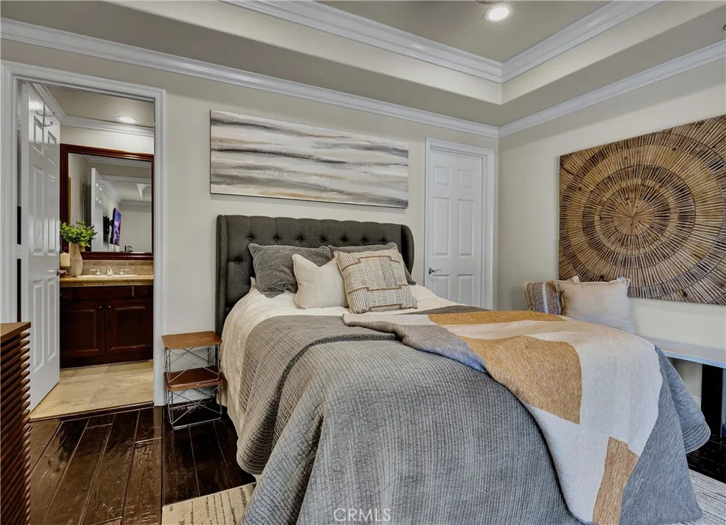 16 Lapis Avenue, Dana Point, California 92629 home-pic-26
