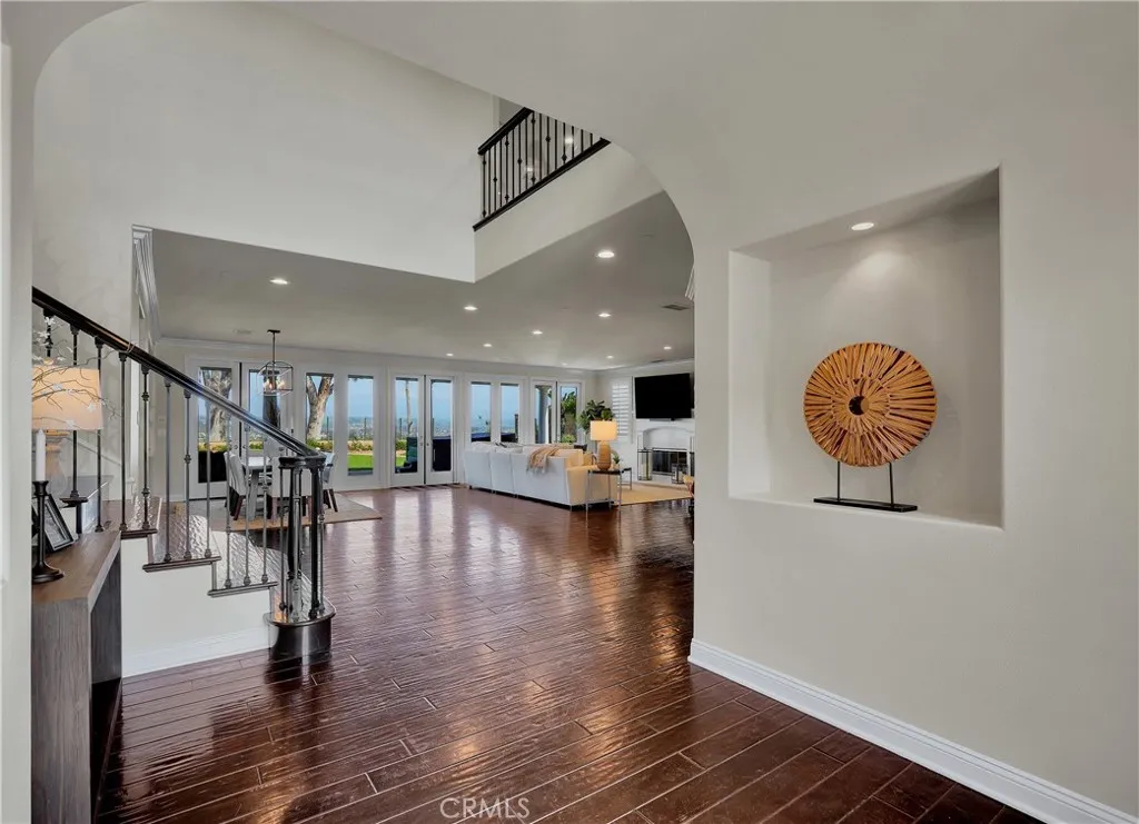16 Lapis Avenue, Dana Point, California 92629 home-pic-6