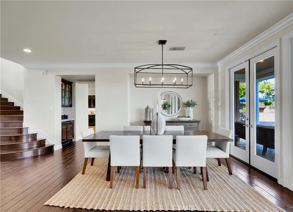 16 Lapis Avenue, Dana Point, California 92629 home-pic-13