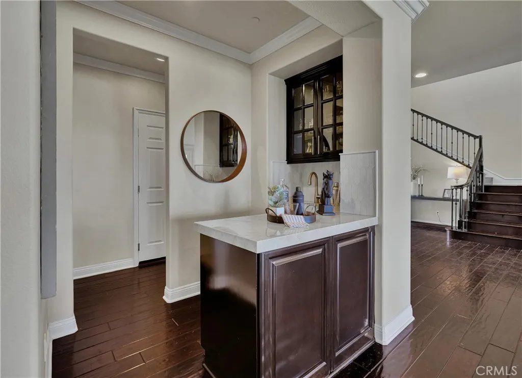 16 Lapis Avenue, Dana Point, California 92629 home-pic-11