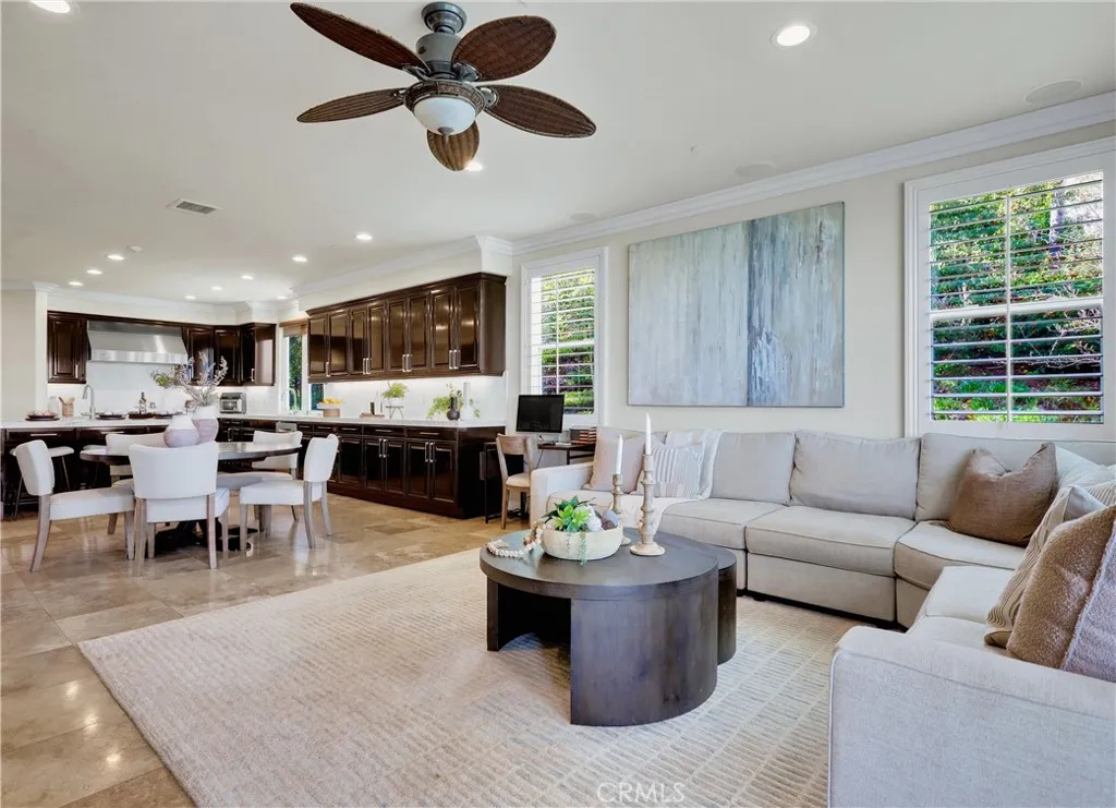 16 Lapis Avenue, Dana Point, California 92629 home-pic-17