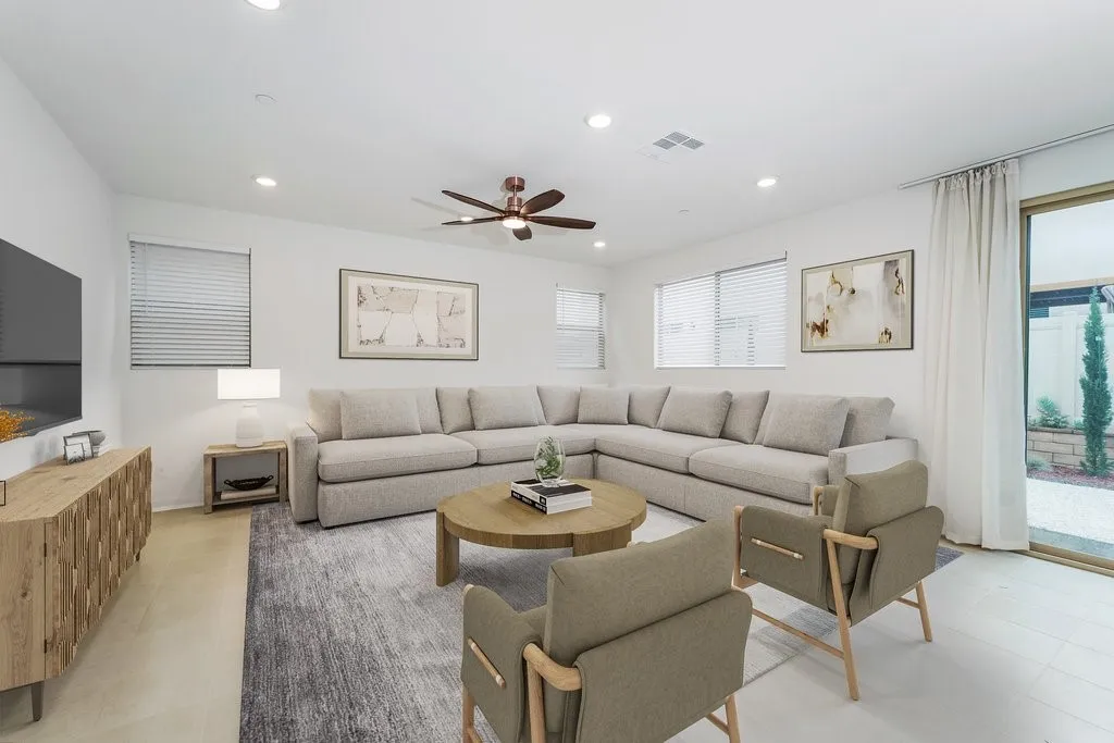 1532 Painted Cave, Chula Vista, California 91913 home-pic-3