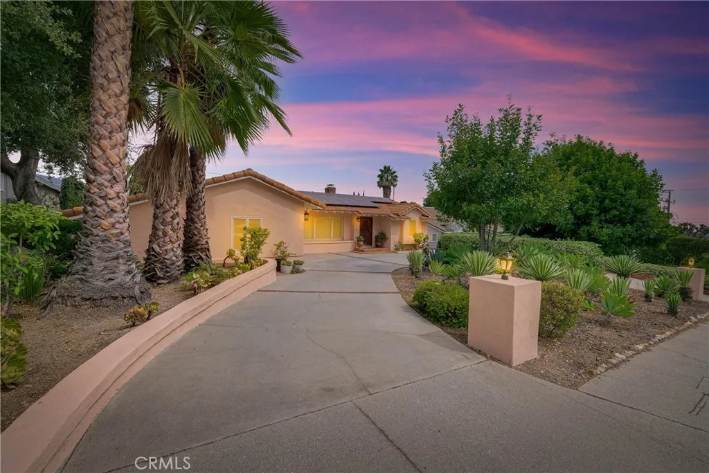 1716 N Santa Anita Avenue, Arcadia, California 91006 home-pic-2