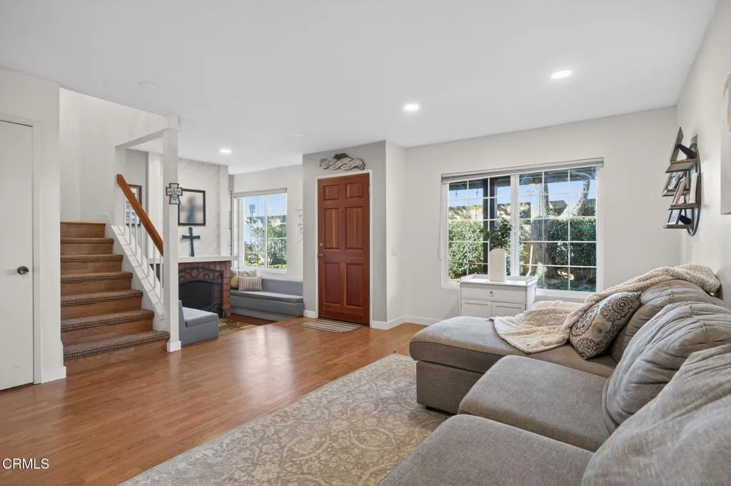 8482 N Bank Drive, Ventura, California 93004 home-pic-12