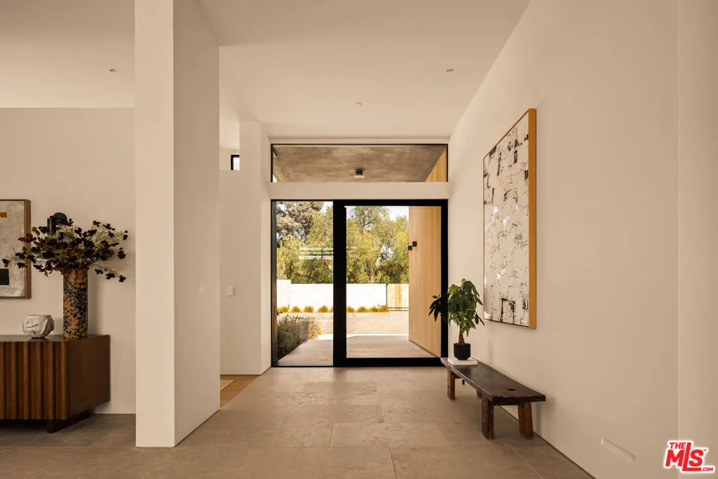 1225 Shippee Lane, Ojai, California 93023 home-pic-2
