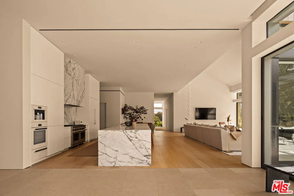 1225 Shippee Lane, Ojai, California 93023 home-pic-12