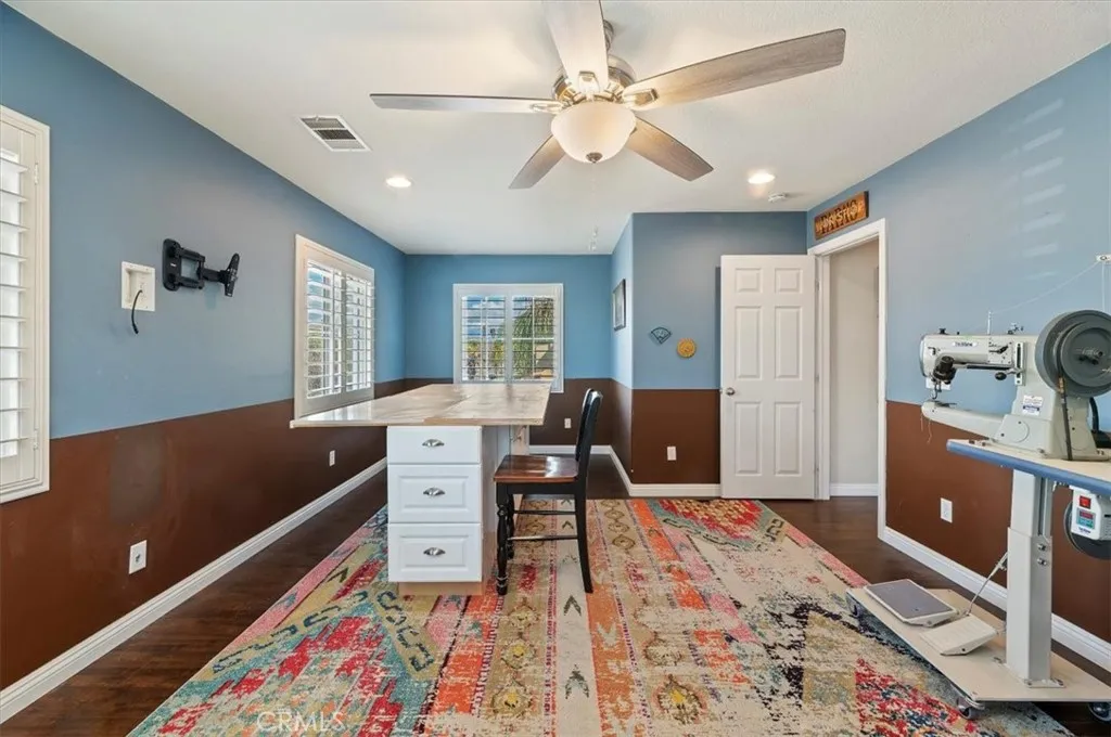 4795 Shasta Blue, Hemet, California 92545 home-pic-37