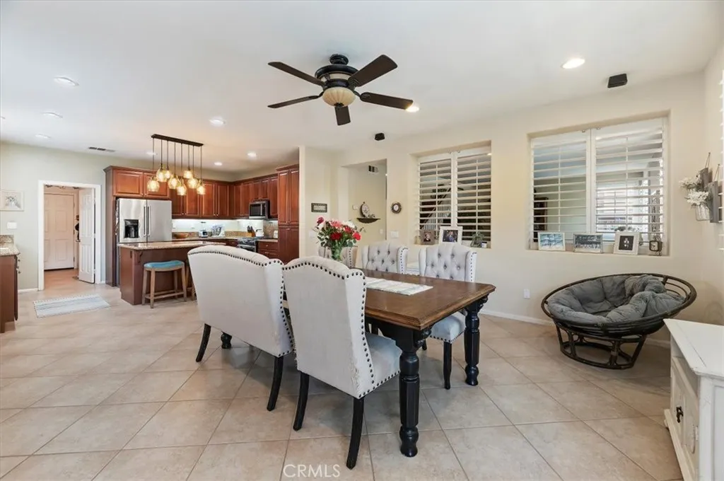 4795 Shasta Blue, Hemet, California 92545 home-pic-14