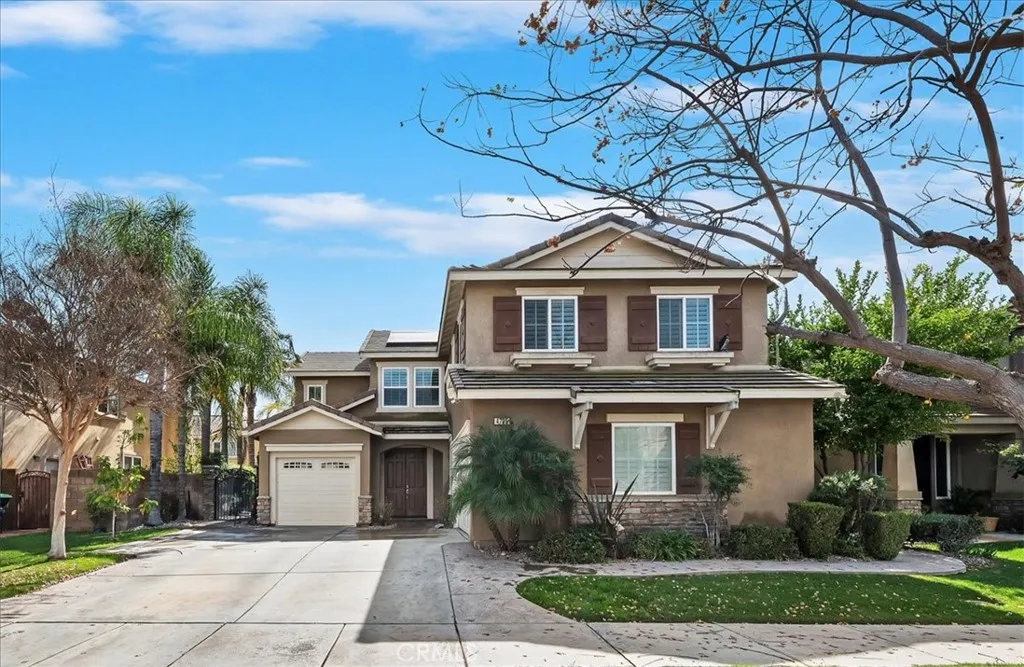 4795 Shasta Blue, Hemet, California 92545 home-pic-2
