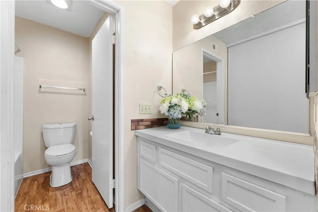 2554 Olive 101, Palmdale, California 93550 home-pic-13