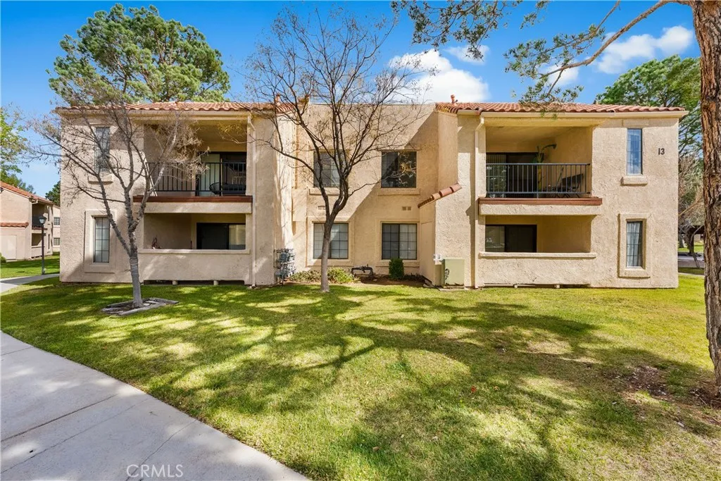 2554 Olive 101, Palmdale, California 93550 home-pic-26