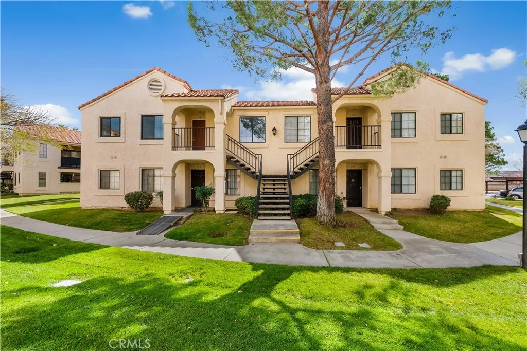 2554 Olive 101, Palmdale, California 93550 home-pic-25