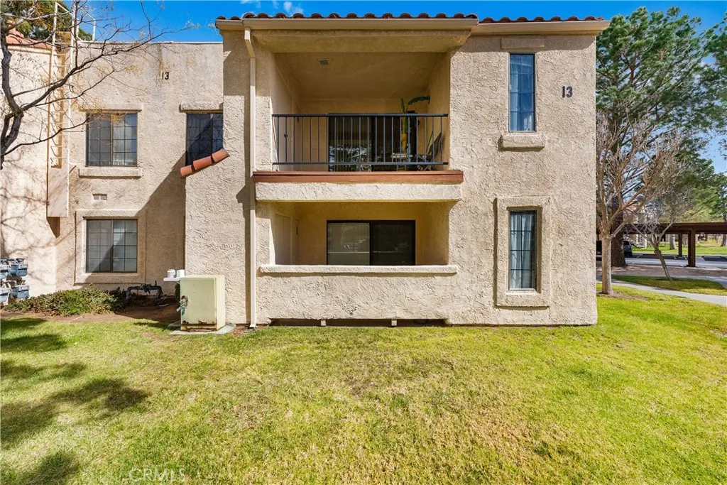 2554 Olive 101, Palmdale, California 93550 home-pic-21