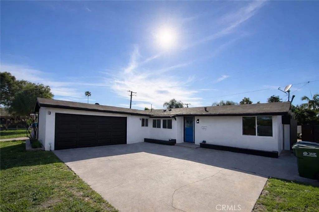 1023 Gilwood, La Puente, California 91744 home-pic-0