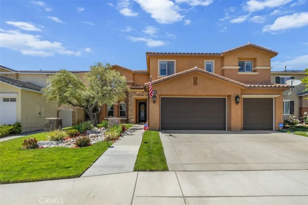 27323 Rose Mallow Lane, Canyon Country, California 91387 home-pic-1