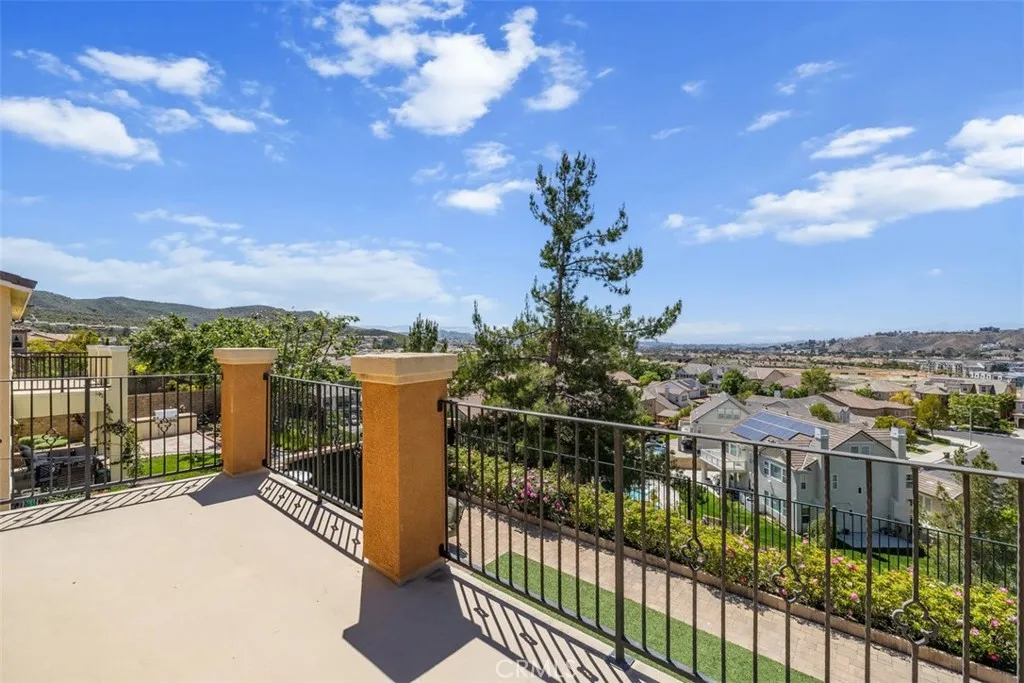 27323 Rose Mallow Lane, Canyon Country, California 91387 home-pic-38