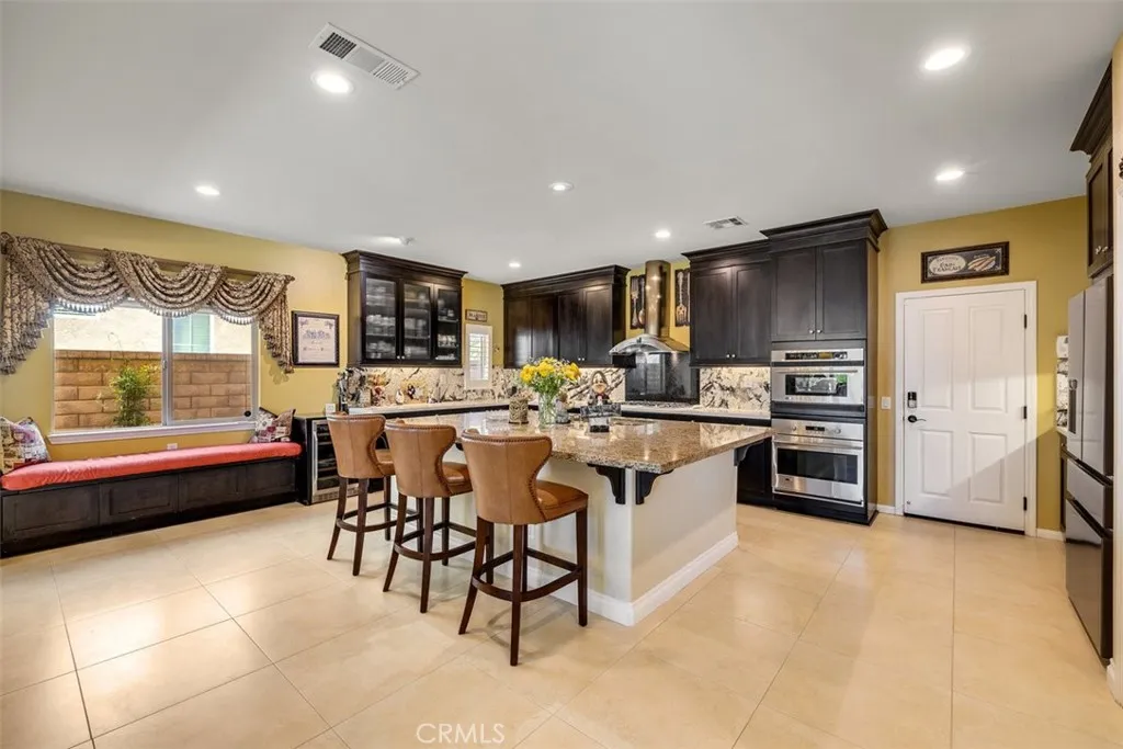 27323 Rose Mallow Lane, Canyon Country, California 91387 home-pic-16