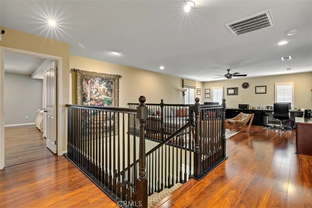 27323 Rose Mallow Lane, Canyon Country, California 91387 home-pic-23