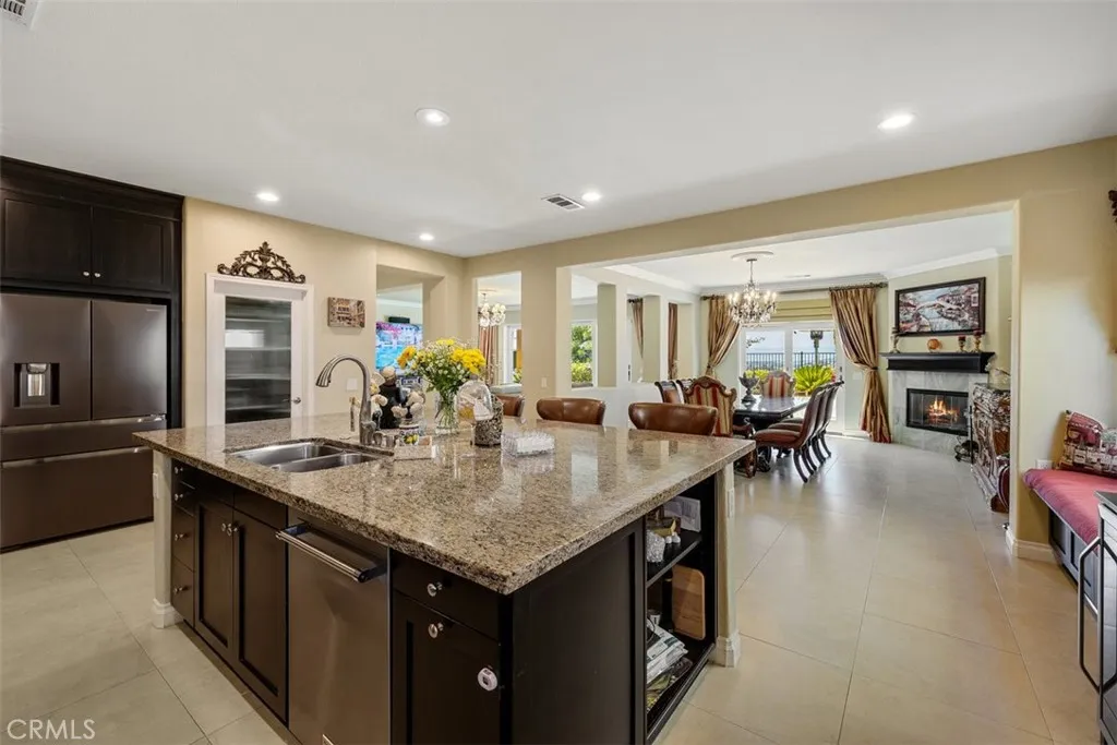 27323 Rose Mallow Lane, Canyon Country, California 91387 home-pic-17