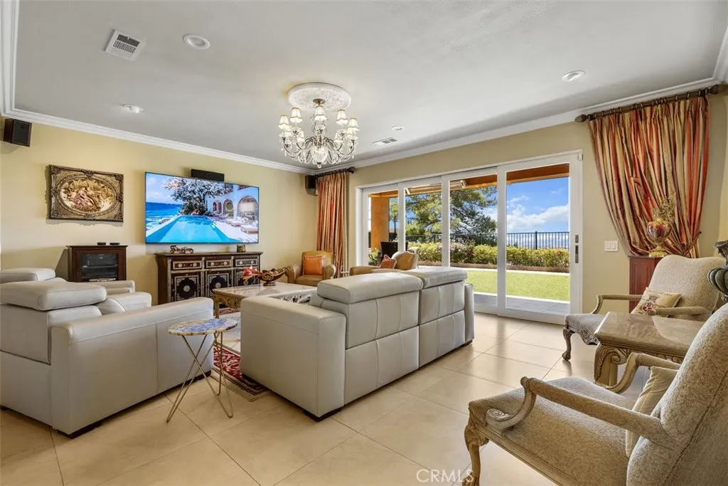27323 Rose Mallow Lane, Canyon Country, California 91387 home-pic-13