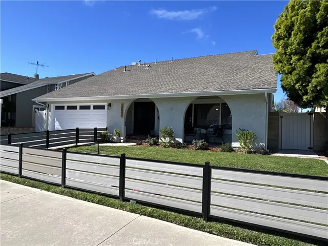 20841 Hunter, Huntington Beach, California 92646