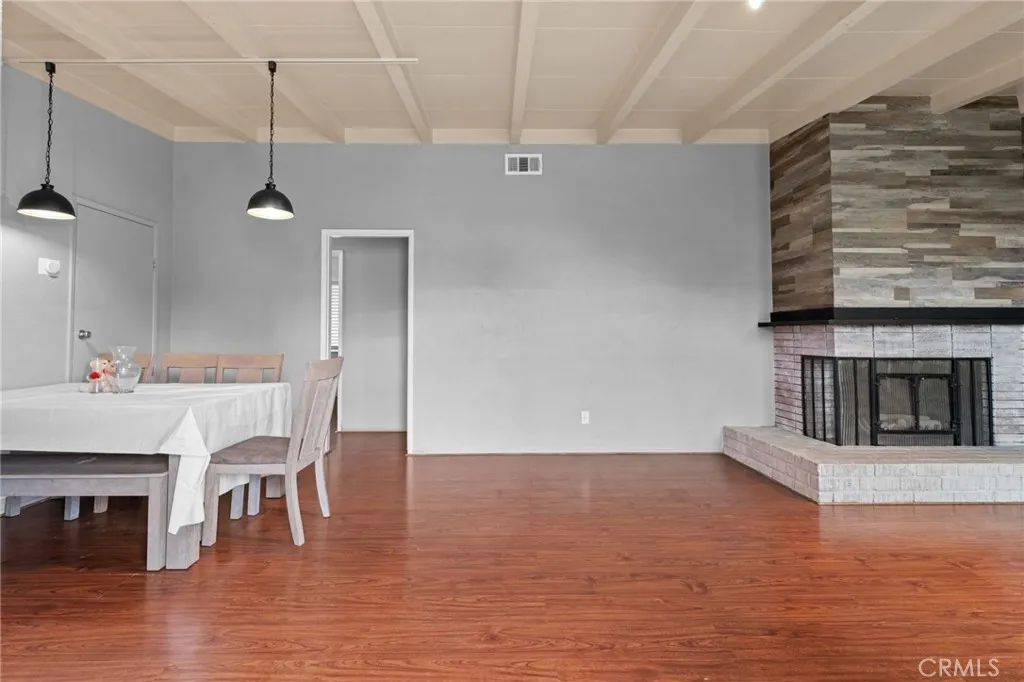 9952 Catawba, Fontana, California 92335 home-pic-9
