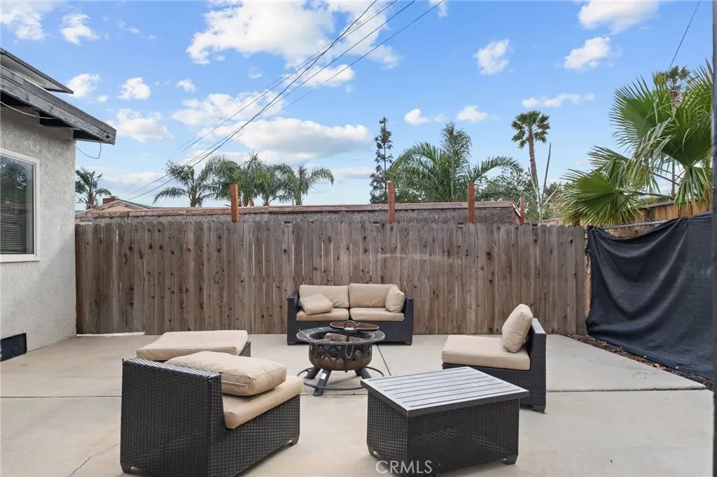 9952 Catawba, Fontana, California 92335 home-pic-27