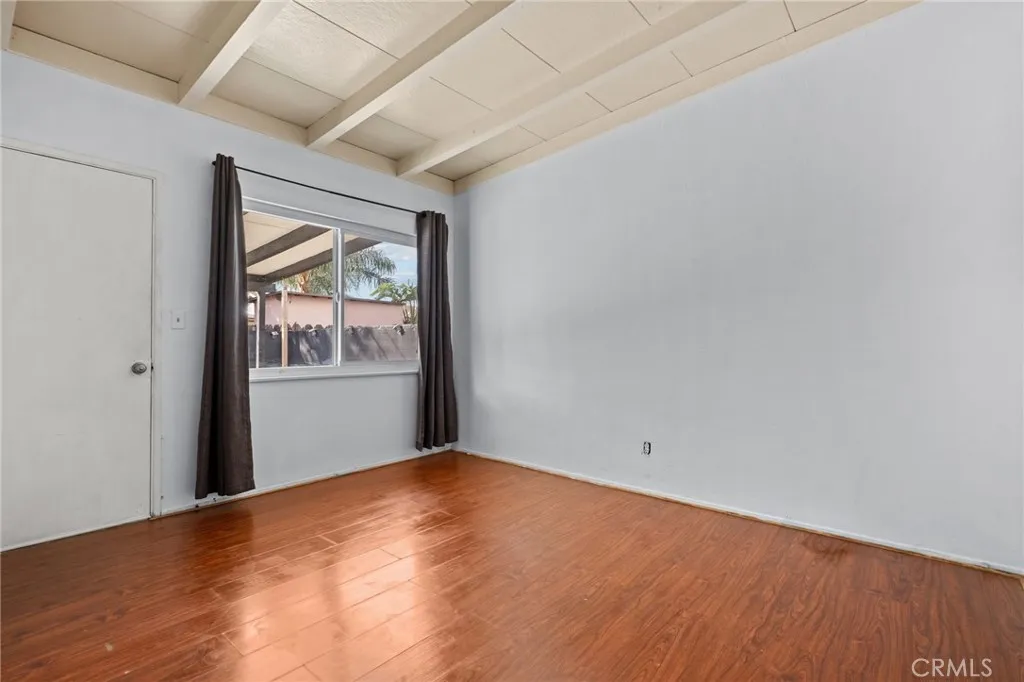 9952 Catawba, Fontana, California 92335 home-pic-22