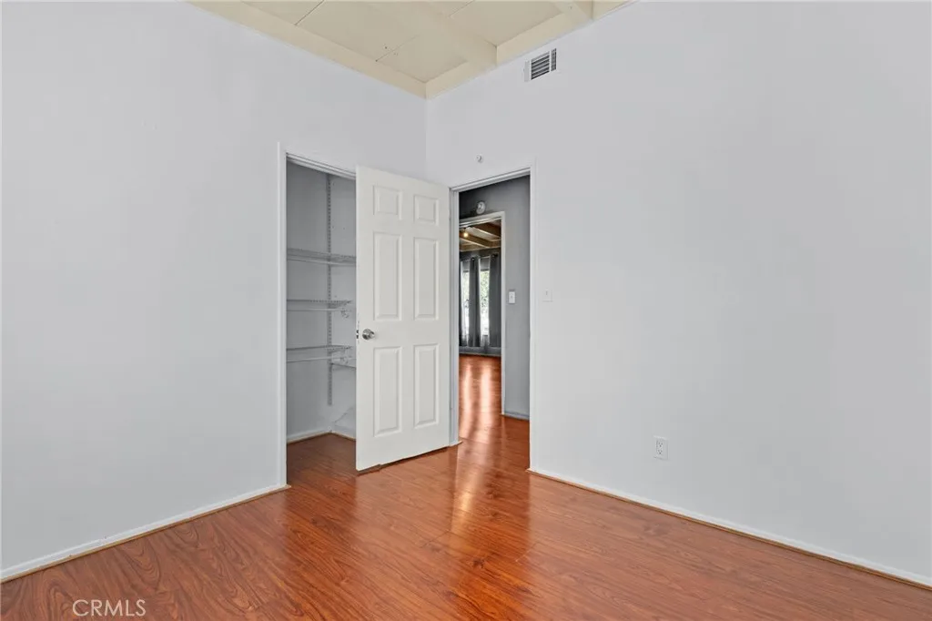 9952 Catawba, Fontana, California 92335 home-pic-18