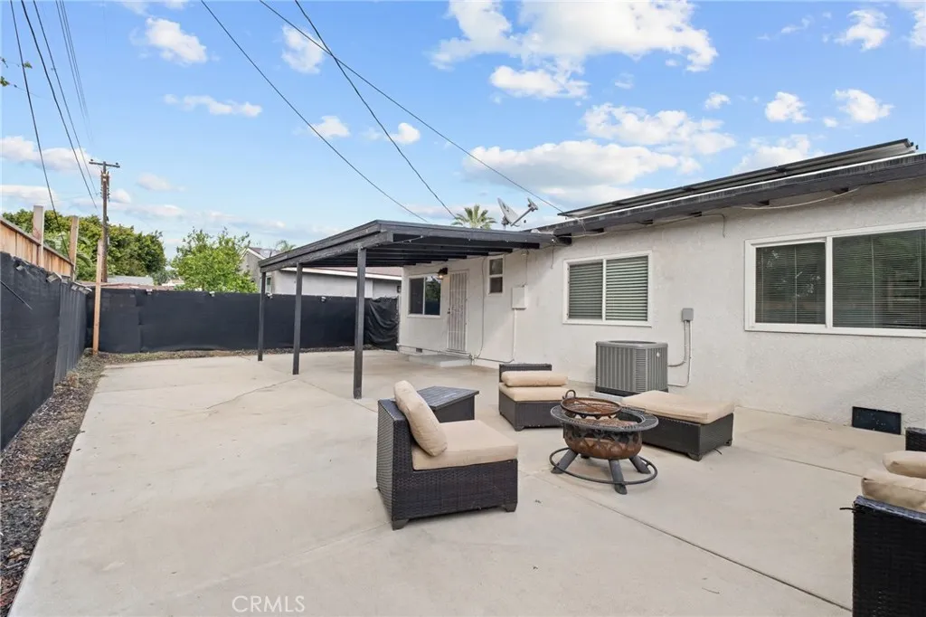9952 Catawba, Fontana, California 92335 home-pic-26